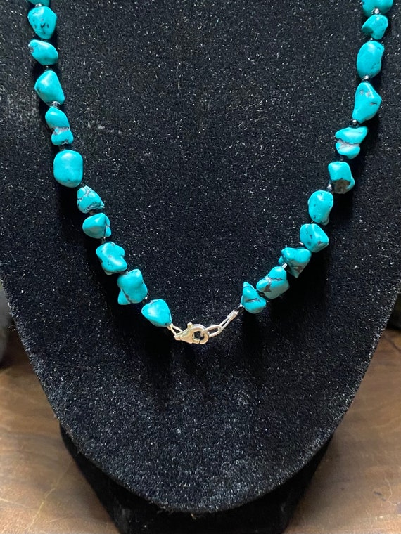 Turquoise necklace with signed Native American pe… - image 4