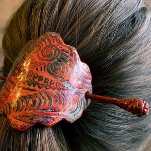Japanese hair barrette for women with cross stick, unique piece in Mokumé technical polymer clay, red/green/gold pattern