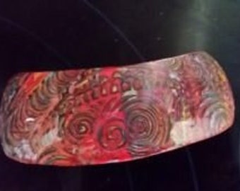 Barrette à cheveux femme,12cm /4,5cm, pièce unique,argile polymère technique Mokumé,texturé,scalpé,motif rouge/vert/or sur attache métal