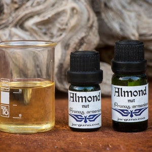 Almond fruits (Prunus americana) essential oil