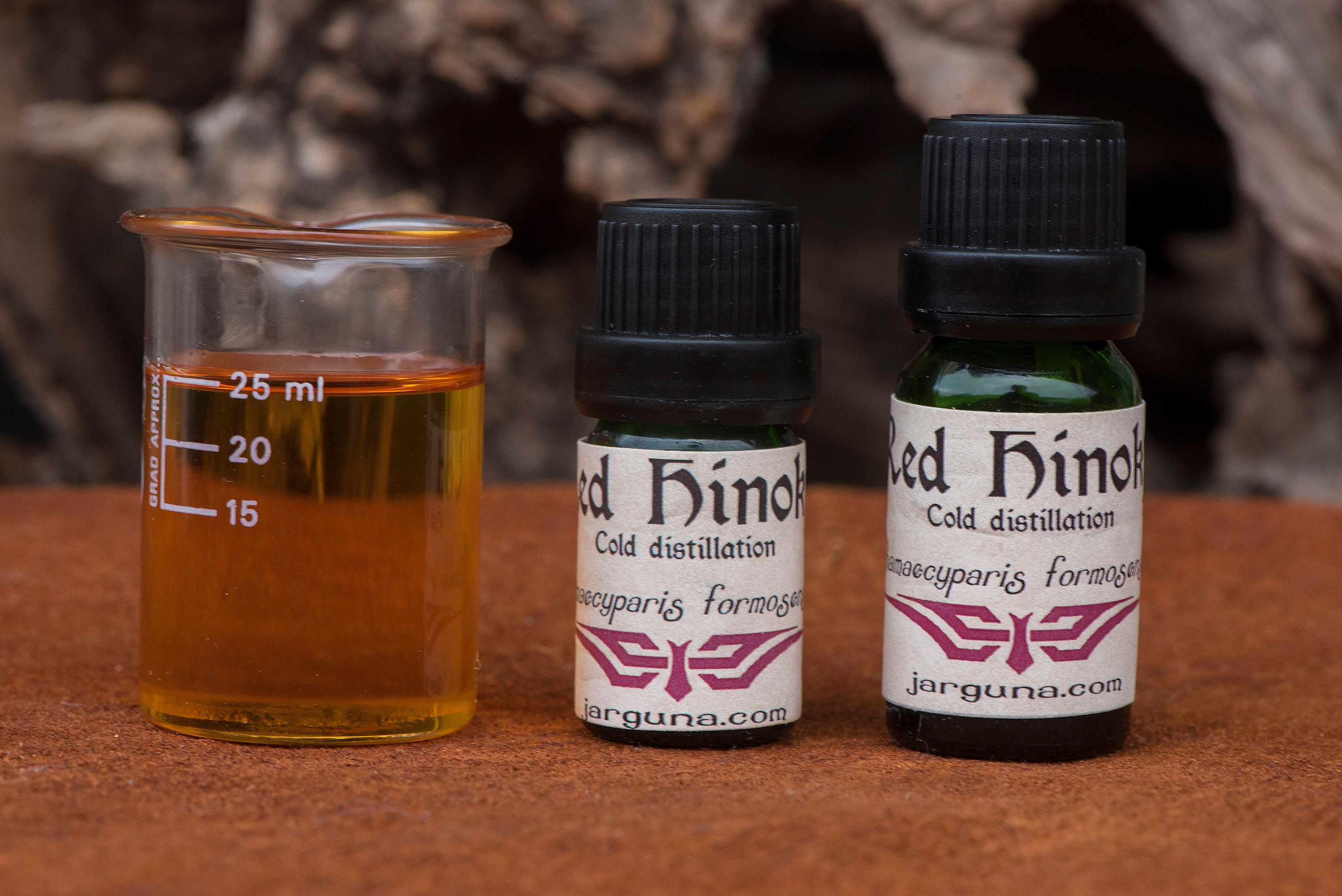 Red Hinoky Essential Oil (Chamaecyparis formosensis)