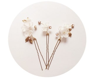 Belua - Silk flower hair pin variation