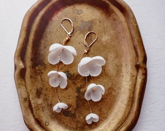 Dacope - Dangle silk flower bridal earrings, Long Wedding Earrings, Flower Earrings, Bridal Earrings, Wedding Jewelry, Statement Earrings