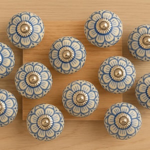 Light Blue Color Flower Design Ceramic Knobs Handpainted Ceramic Door Knobs Kitchen Cabinet Drawer Knobs Furniture Knobs Cabinet Knobs