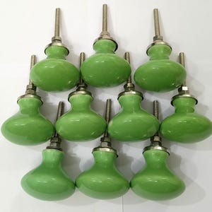 Handgemachte braune Keramik Knäufe für Schränke, Schubladen Green Color