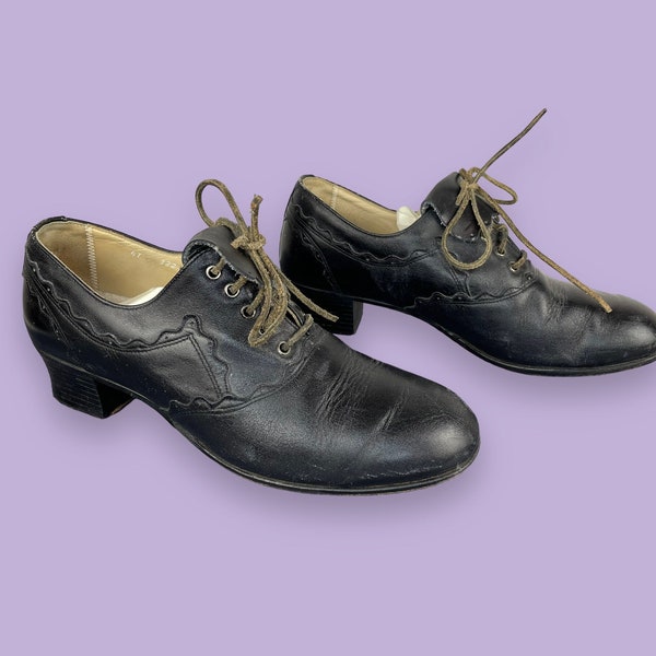 1960s Vintage Mod Black Leather Kiltie Oxford Low Heel Shoes Scottish 9.5-10