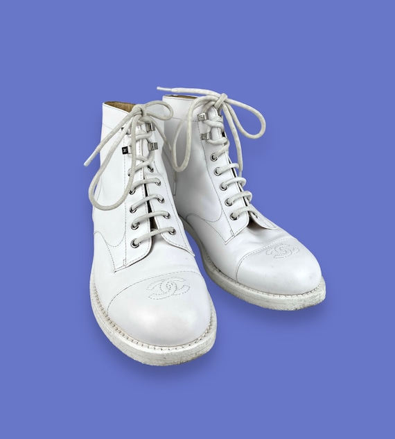 Vintage Chanel White Leather Designer Luxury Logo Combat Boots 