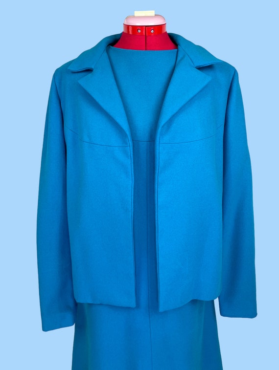 1960s Vintage Blue Wool Mod Shift Dress Suit 2-Pi… - image 2