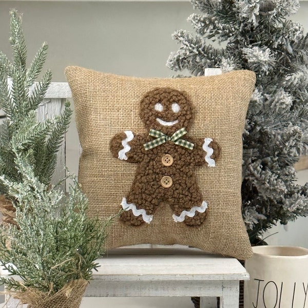 10” Gingerbread Burlap Pillow