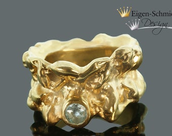 Goldschmiede Silberring vergoldet "volcanic rock", Damenring, Herrenring, Goldring, massiv Sterling Silber mit 22 karat Vergoldung, handmade