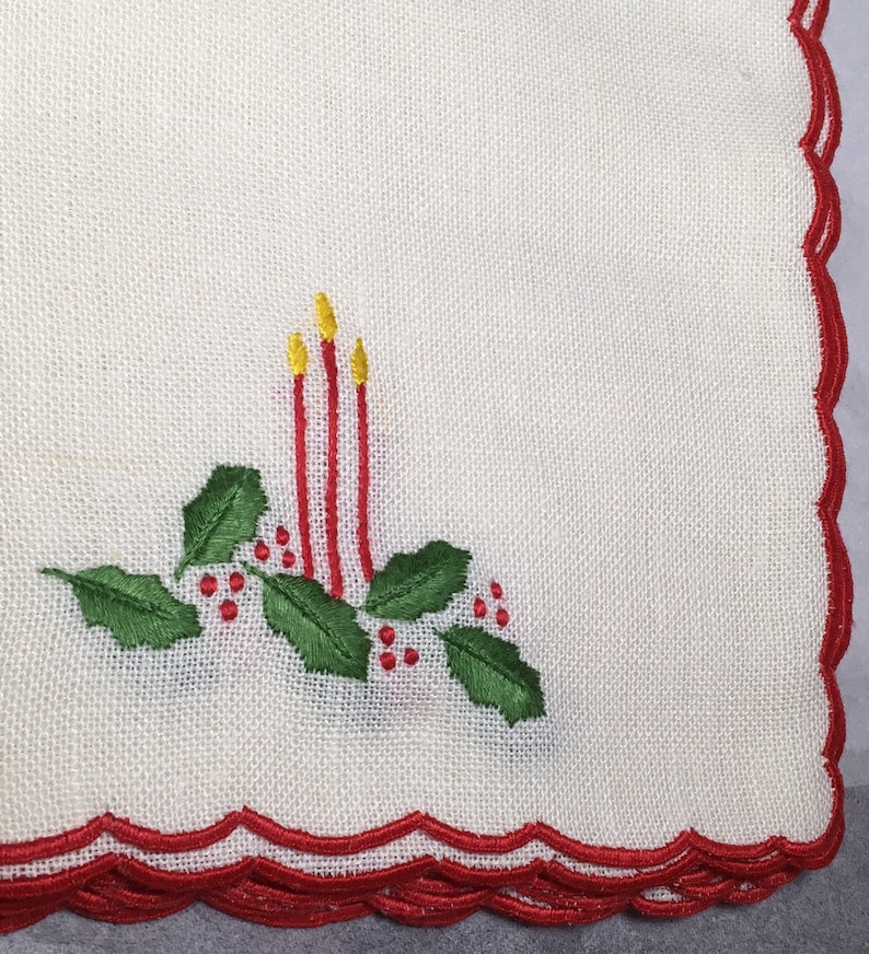 Vintage New Unused Old Stock Linen Red Candles /& Green Holly Cocktail Napkins with Red Scallop Edges Hand Embroidered in Madeira