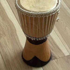 Beautiful unique Handmade Djembe African drum Kenya Africa 13&quot; tall 7&quot; diameter top musical percussion