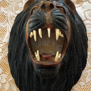 King of the Jungle LION hand-carved African solid wood wooden MASK Kenya Africa crafted carving