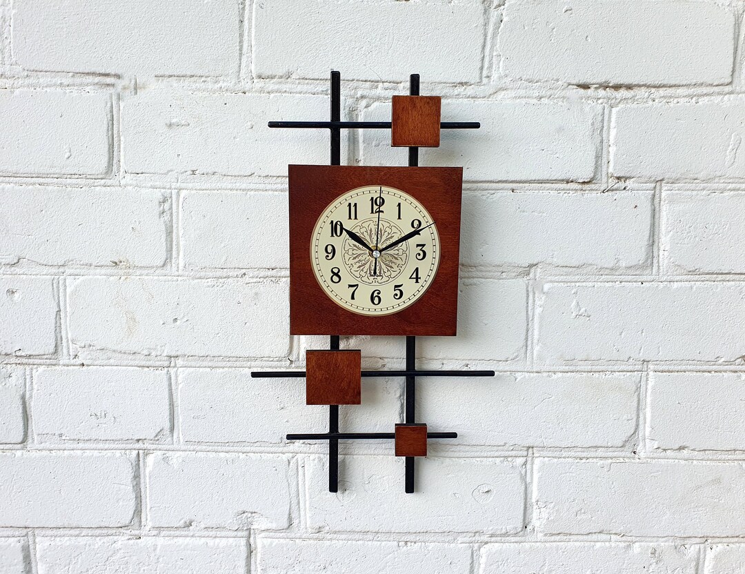 Wall Clock Mid Century Modern Retro Wall Clock Midcentury 1970's Retro
