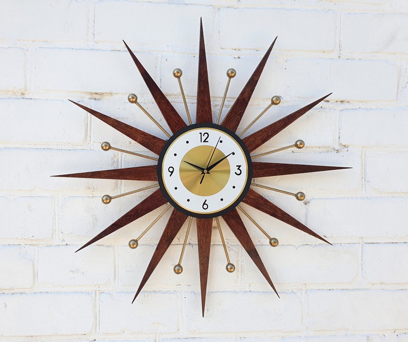 25 Starburst wall clock Atomic retro clock Gold George Nelson style Handmade 1970s sunburst vintage modern Nursery Brass Industrial clock 画像 3