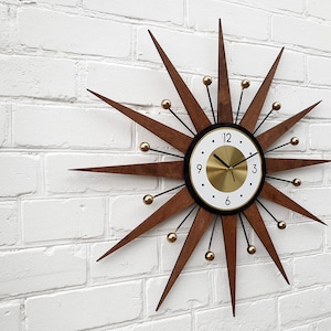 30 26 Atomic wall clock Starburst Clock George Nelson style 1970s Handmade sunburst Brass Gold Large clock vintage modern Industrial clock image 3