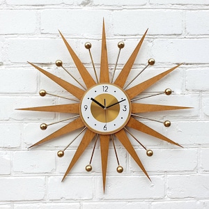 30 26 Atomic wall clock Starburst Clock George Nelson style 1970s Handmade sunburst Brass Gold Large clock vintage modern Industrial clock Beige