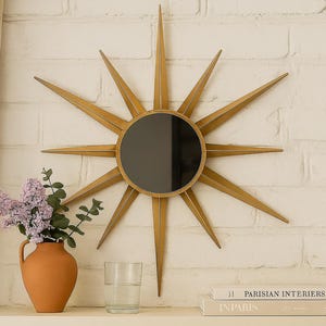 Mid Century Modern Starburst Wandspiegel: Gusseisen, Gold, 76 cm