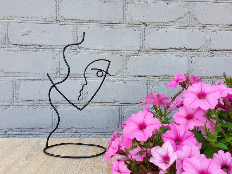 13 Abstract Face Wire sculpture Geometric art Wire art | Etsy