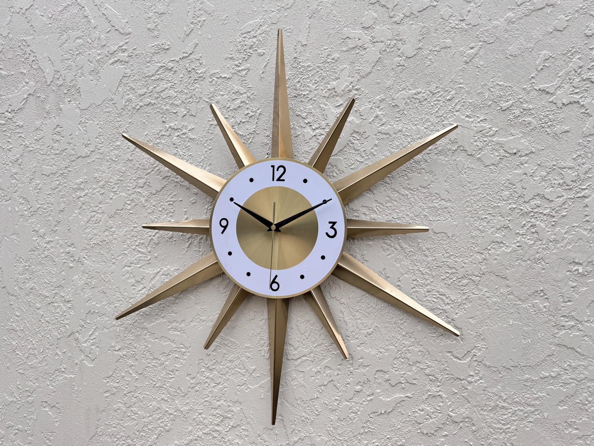 ゴールドスターバースト壁掛け時計、ミッドセンチュリーモダン