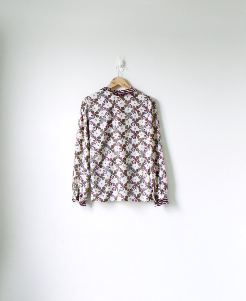 70s Hippie Clothing 70s Top Women/'s 8 70s Blouse Boho 70s Paisley Patterned Button Down Top 70s Hippie Top 70s Boho Clothing