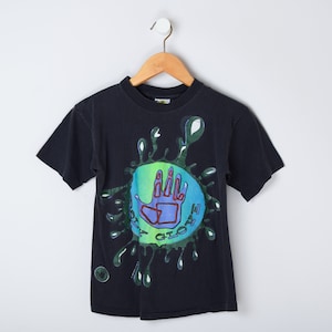Vintage 1993 Body Glove Graphic T-Shirt - 90s, surfer, black, made in usa, 100% cotton - Men&#39;s S