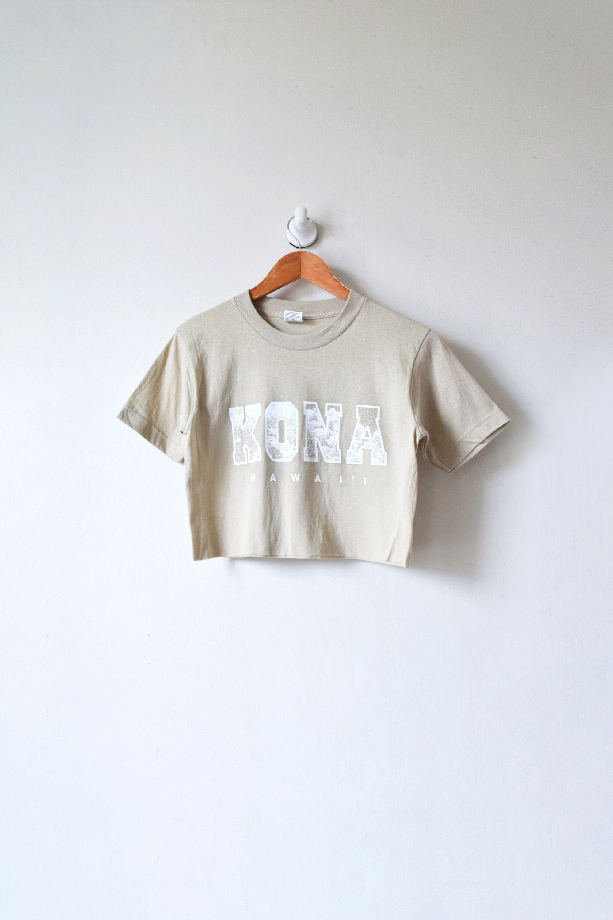 S // Kona Crop Top - Retro Thin Cropped T-shirt - Hawaii