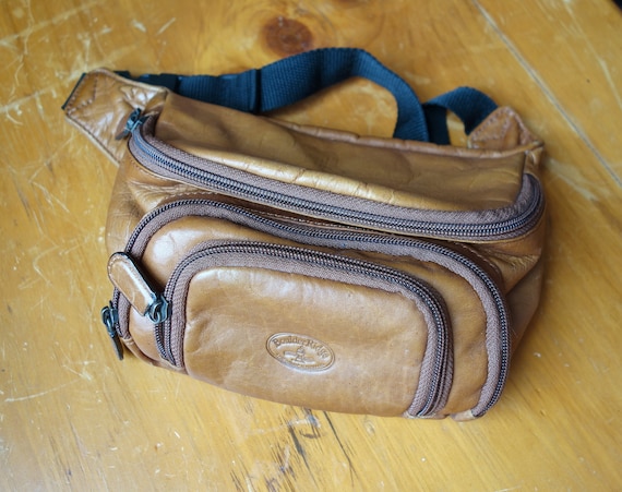 90s 3-Pocket Tan Leather Fanny Pack - 90s Fanny Pa