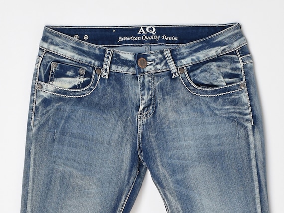 30x32 // Vintage Y2k Embroidered Contrast-stitched Skinny Jeans