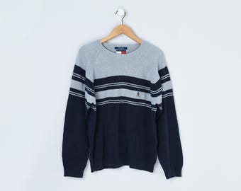 Jersey vintage de los 90 de Hilfiger a rayas grises y azul marino - raglán, punto de algodón, gris, estilo preppy - Talla L de hombre