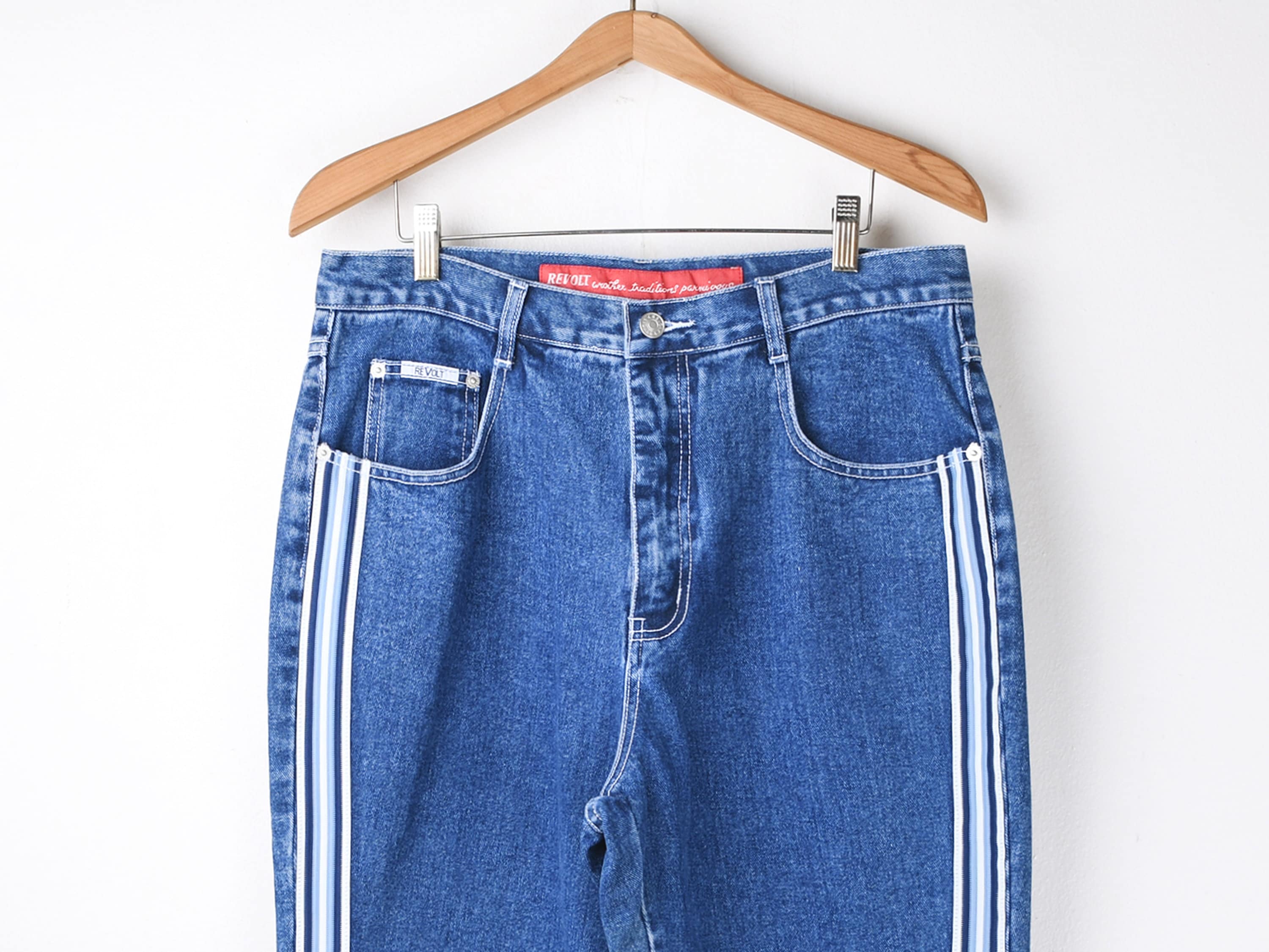 32x32 // Vintage Y2k Revolt Side-stripe Wide-leg Jeans