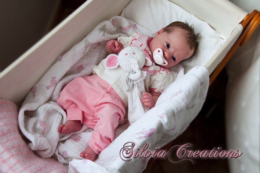 realborn presley awake