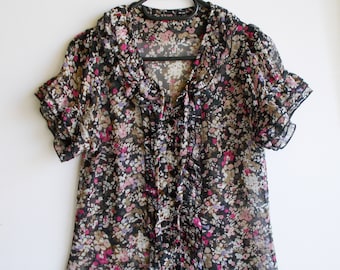 Vintage blommig blus, blommig bondeblus, skir blus, svart blommig blus, bohoblus, bohoblus, sommarblus, ljus blus