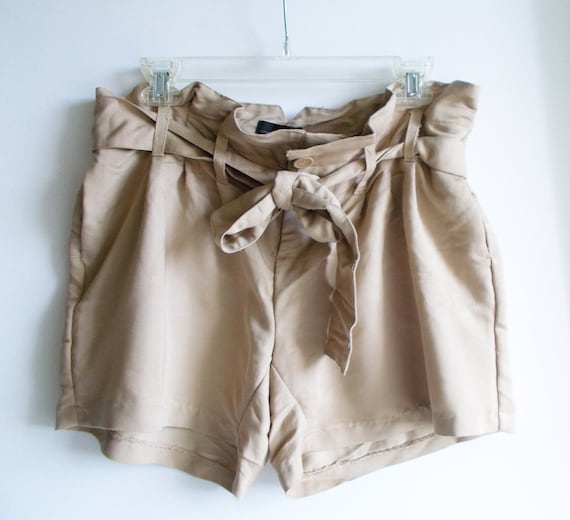 paperbag shorts beige