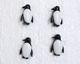 Boutons pingouin 18 mm x 4 brins JHB International Tux court Nouveauté Noir et blanc Oiseau couture Tricot Artisanat d'art amusant Embellissement