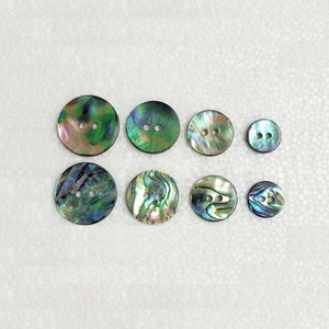 Abalone Shell Buttons 11 mm 15 mm 18 mm 20 mm Rund 2 Loch Packungen mit 5 oder 10 Mode Nähen Stricken schillernde Perle Shirt Craft Verschönerungen