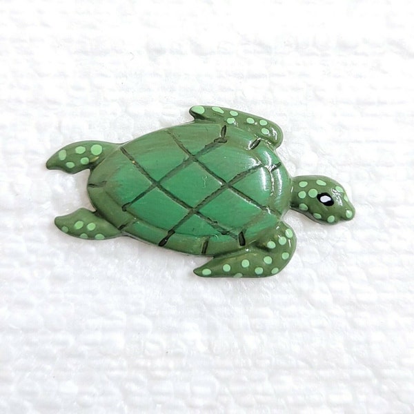 Green Sea Turtle Button 30mm Metal Shank JHB International Novelty Sealife Animal Sewing Art Craft Scrapbooking Fun Decorative Embellishment