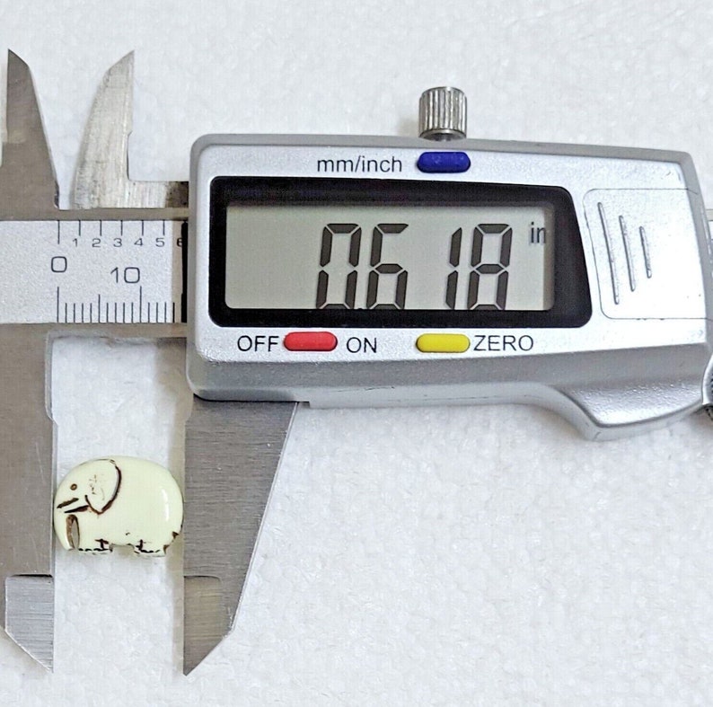 JHB White Elephant Buttons 16mm Plastic Shank Novelty Wildlife Animal