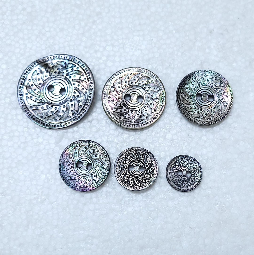 Grey Shell Buttons Smoke Grey Shell Buttons Etched Pinwheel Motif 12mm 15mm 18mm 20mm 23mm ...