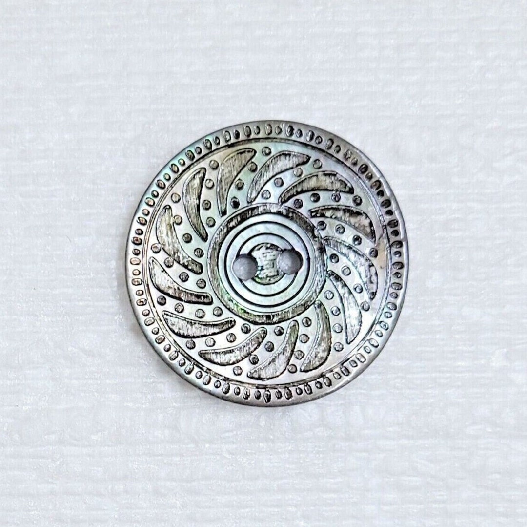 Smoke Grey Shell Buttons Etched Pinwheel Motif 12mm 15mm 18mm 20mm 23mm ...