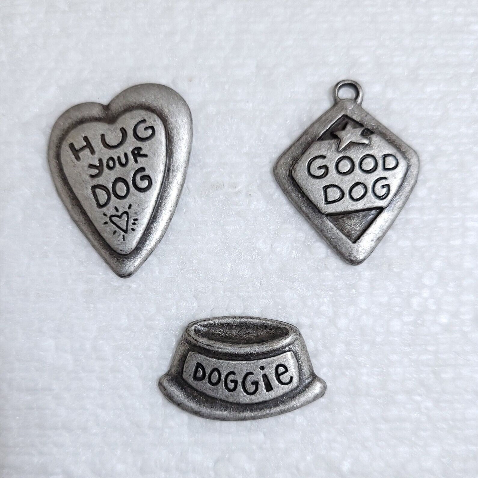 Dog Lover Button Metal Shank JHB International Novelty Doggie Bowl