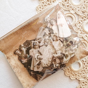 tim holtz / Idea-Ology Baseboard  people