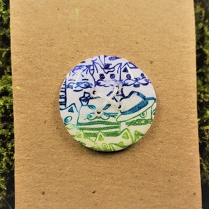 Adorable cat button! 1 inch, Handmade clay stamped, purple, blue, green, cute cats, large, novelty button, white, 1&quot;