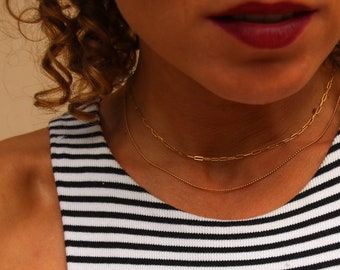 Paper clip chain, paper clip chain, minimalist hip-hop look