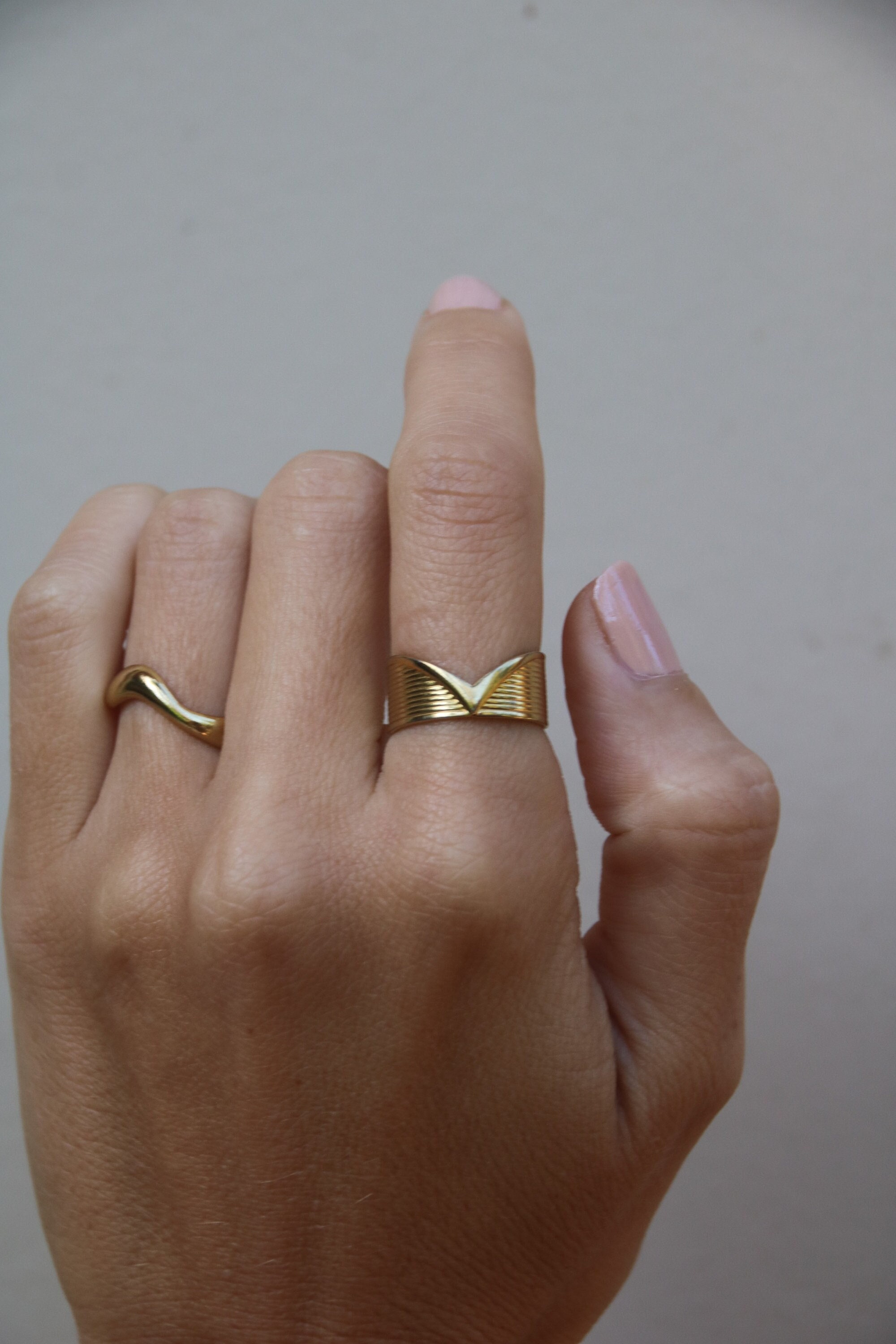 Anillo ajustable talla dorada anillo con encaje anillo en V en oro Etsy Espana