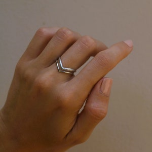 Size-adjustable ring, ring with lace image 8