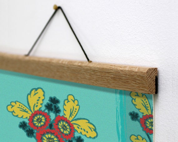 Oak Magnetic Poster Hanger Frame: A3 A4 Print Hanging Kit
