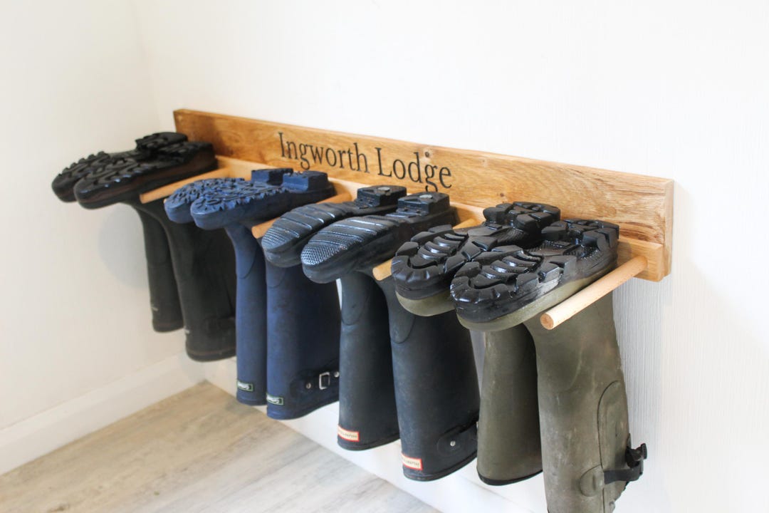 Engraved Oak Boot Rack: Wall-mounted Entryway Organizer - Etsy UK