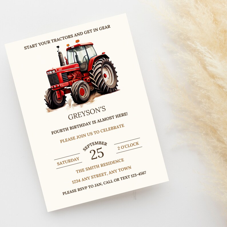 Puede incluir: Invitaci&oacute;n a una fiesta de cumplea&ntilde;os con un tractor rojo con el texto "Start your tractors and get in gear" y "Greyson's Fourth Birthday is almost here! Please join us to celebrate" con la fecha y hora de la fiesta.
