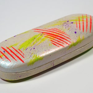 1980&#39;s fashion inspired iridescent eyeglass case, Memphis design style glasses case, hand painted clamshell eyewear case